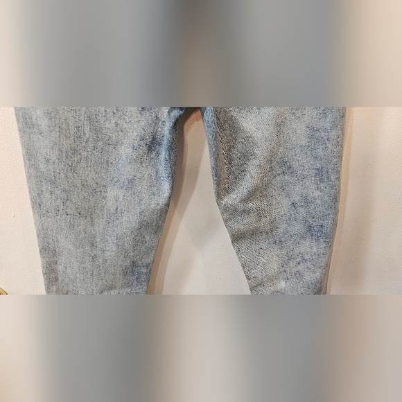 Guess Jeans Women's Low Rise Skinny Jeans Light Blue Size 28 - Picture 13 of 16